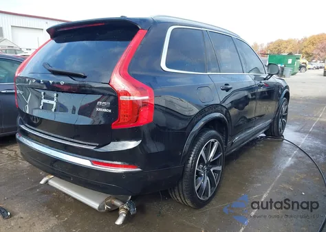 2025 Volvo Xc90 B5 Plus z USA, uszkodzony, nr VIN YV4M12PE4S1303112
